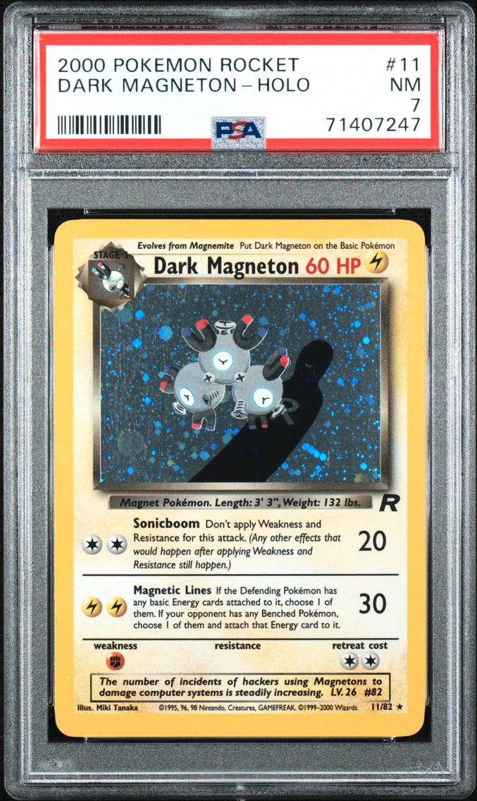 2000 #11 Dark Magneton-Holo PSA 7 Rocket